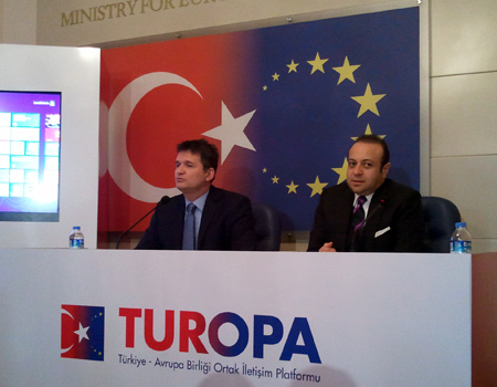 AB Bakanlığı ve Microsoft'tan sosyal platform: TUROPA