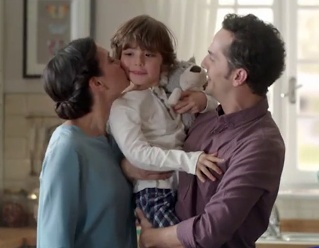 Samsung, Türkiye'de çekilen ilk reklam filmini yayınladı.