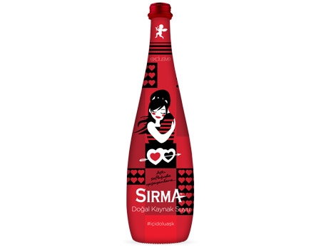 Sırma Sevgililer Günü’nü yeni şişesiyle kutluyor
