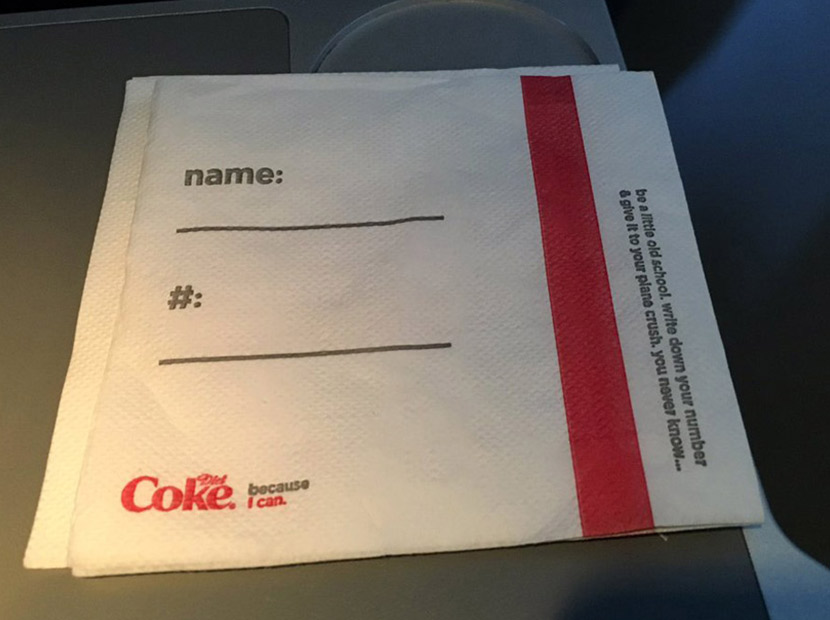 Coca-Cola ve Delta Havayolları’ndan peçete özrü