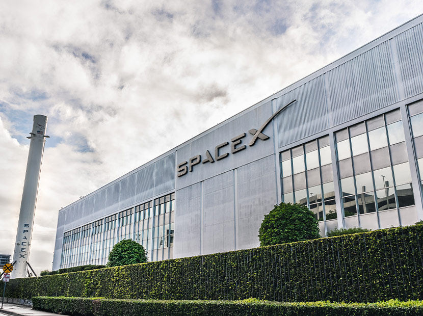 SpaceX'ten uzayda billboard planı