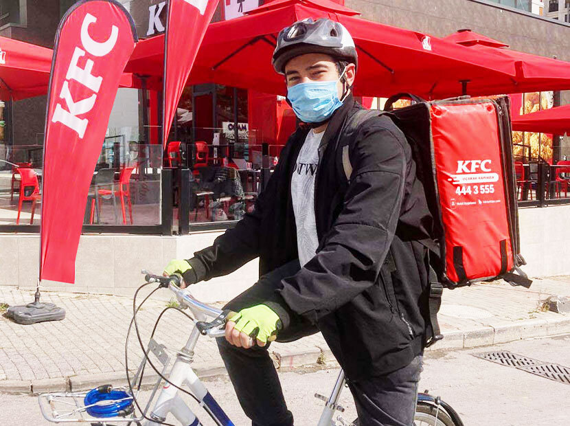 KFC’de bisikletli kurye dönemi