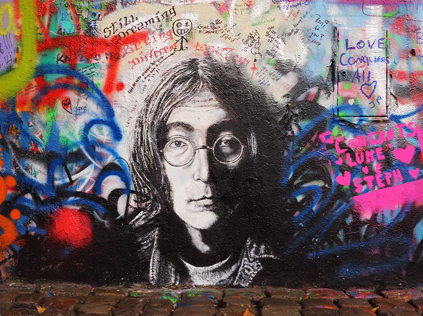 John Lennon'ın eşyaları NFT'ye dönüşüyor