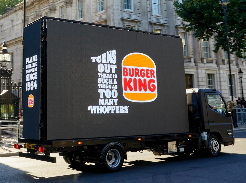 Burger King’den Boris Johnson’a “Whopper”lı veda